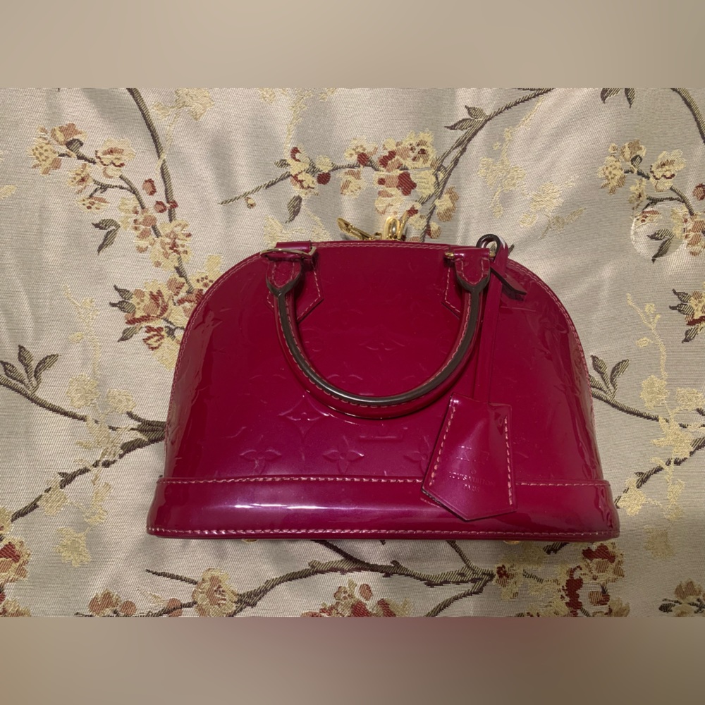 LOUIS VUITTON Vernis Alma BB Amethyst